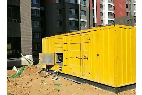 周至发电机租赁中燃油压力过低会对发动机的哪些部件造成损坏？