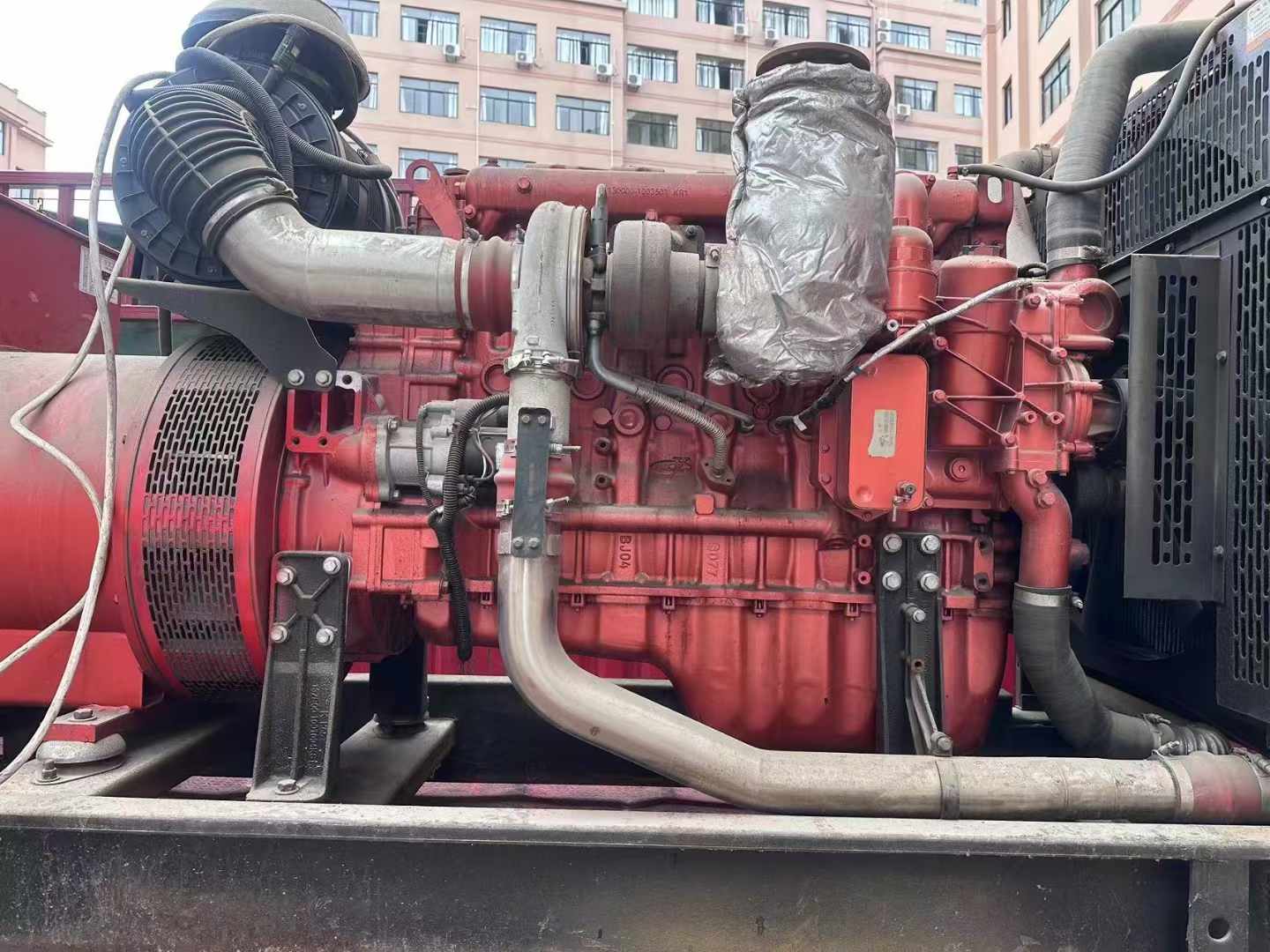 周至如何选择适合 600kW 柴油发电机组的过载保护器？